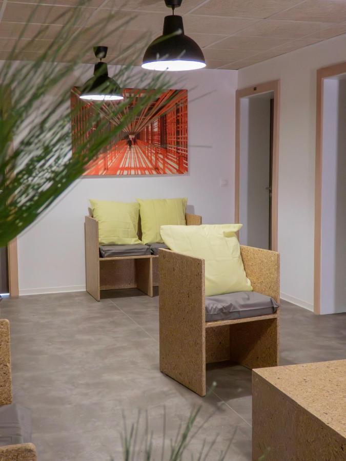 La Colloc Aparthotel Epinal Exterior photo